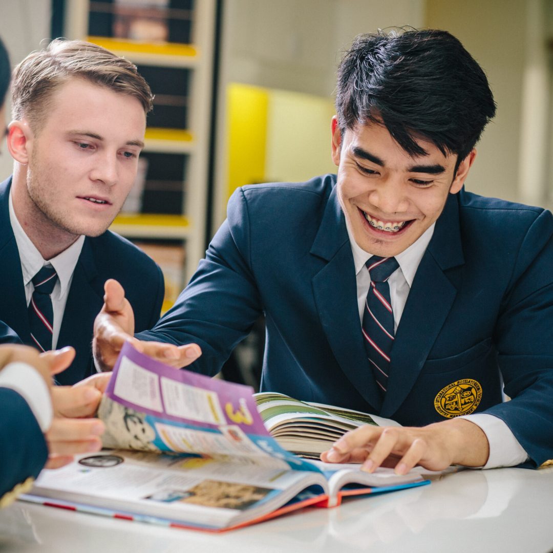 Studying at ITIM isn’t just about academics — it’s about immersing yourself in a rich cultural journey in one of the world’s most welcoming and diverse countries. Thailand offers international students the perfect blend of quality education, affordable living, and unforgettable experiences.